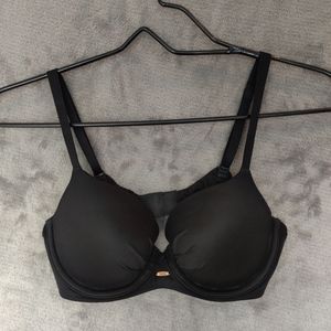 USED Sz 32 C Victoria's Secret Black Demi Bra